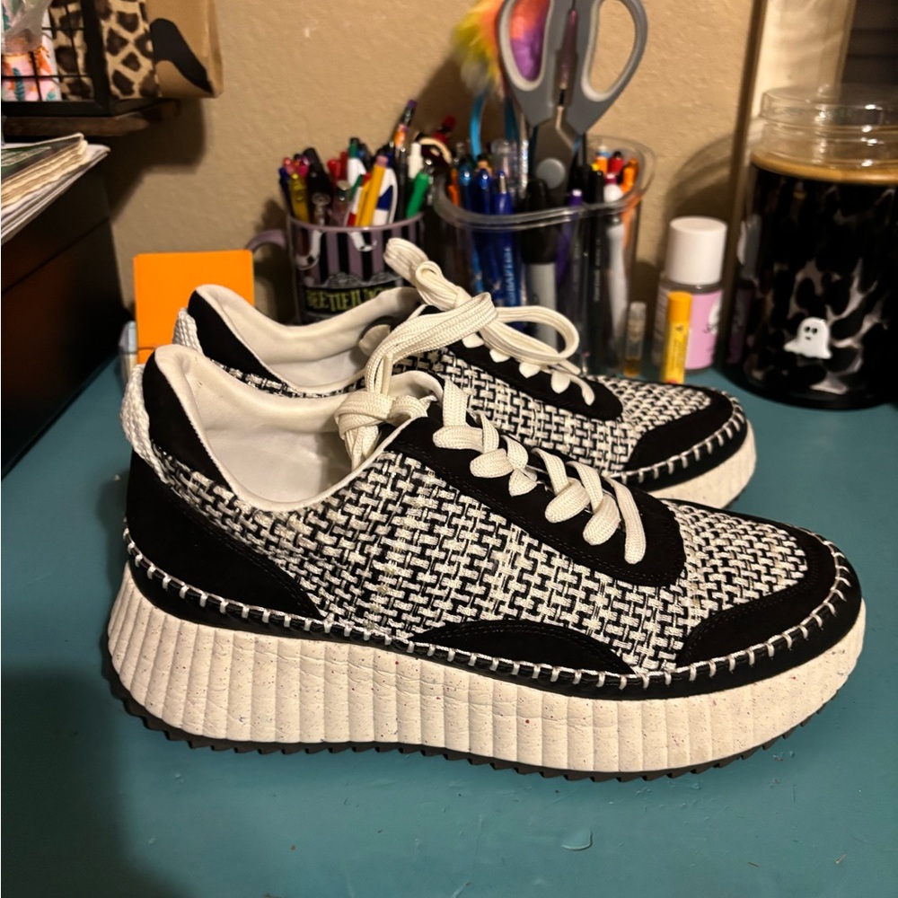 Universal Thread Persephone Sneakers - image 1